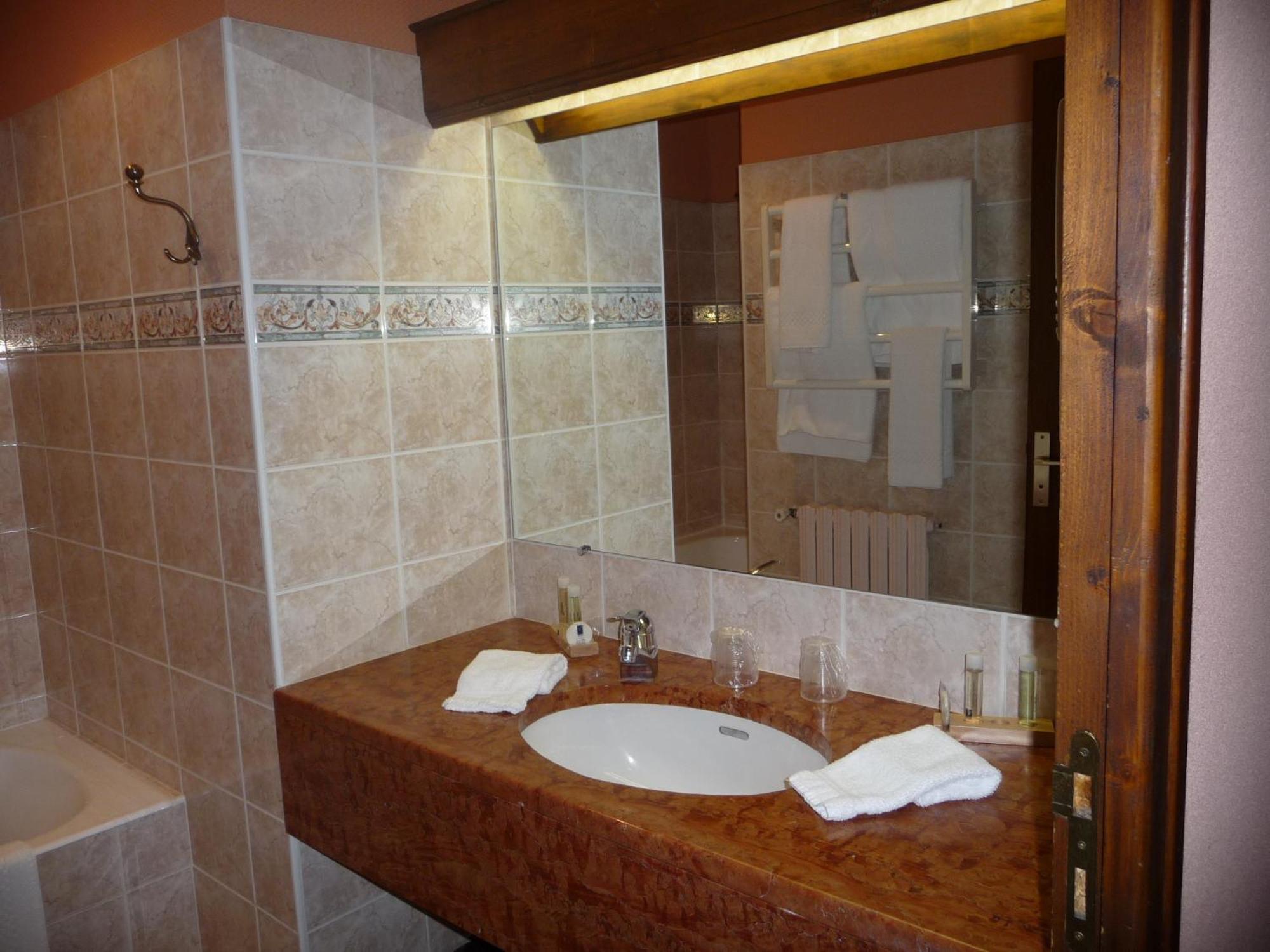Hotel Sainte Foy Конк Экстерьер фото